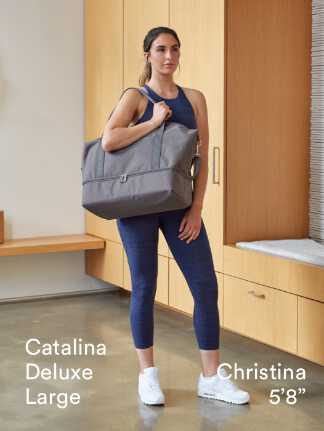 Catalina Deluxe Large - Christina is 5’8”