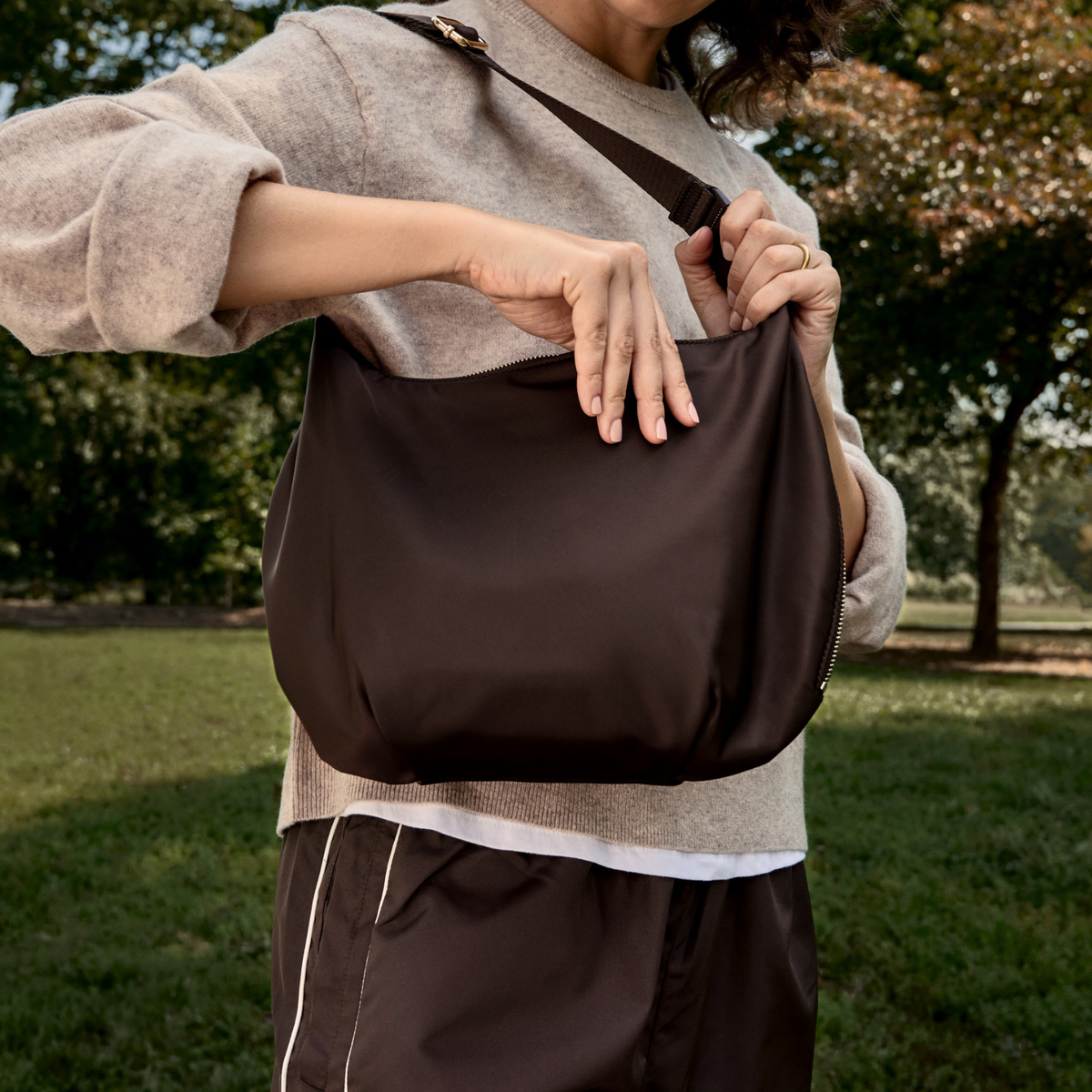 Aoyama 2 - Nylon - Dark Chocolate / Gold / Camel