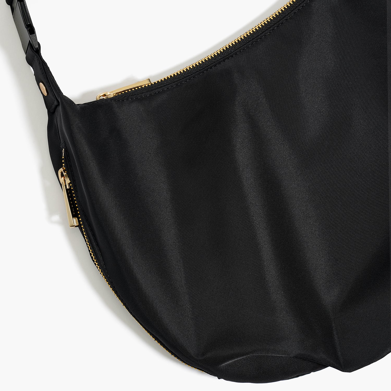 Aoyama - Nylon - Black / Gold / Lavender