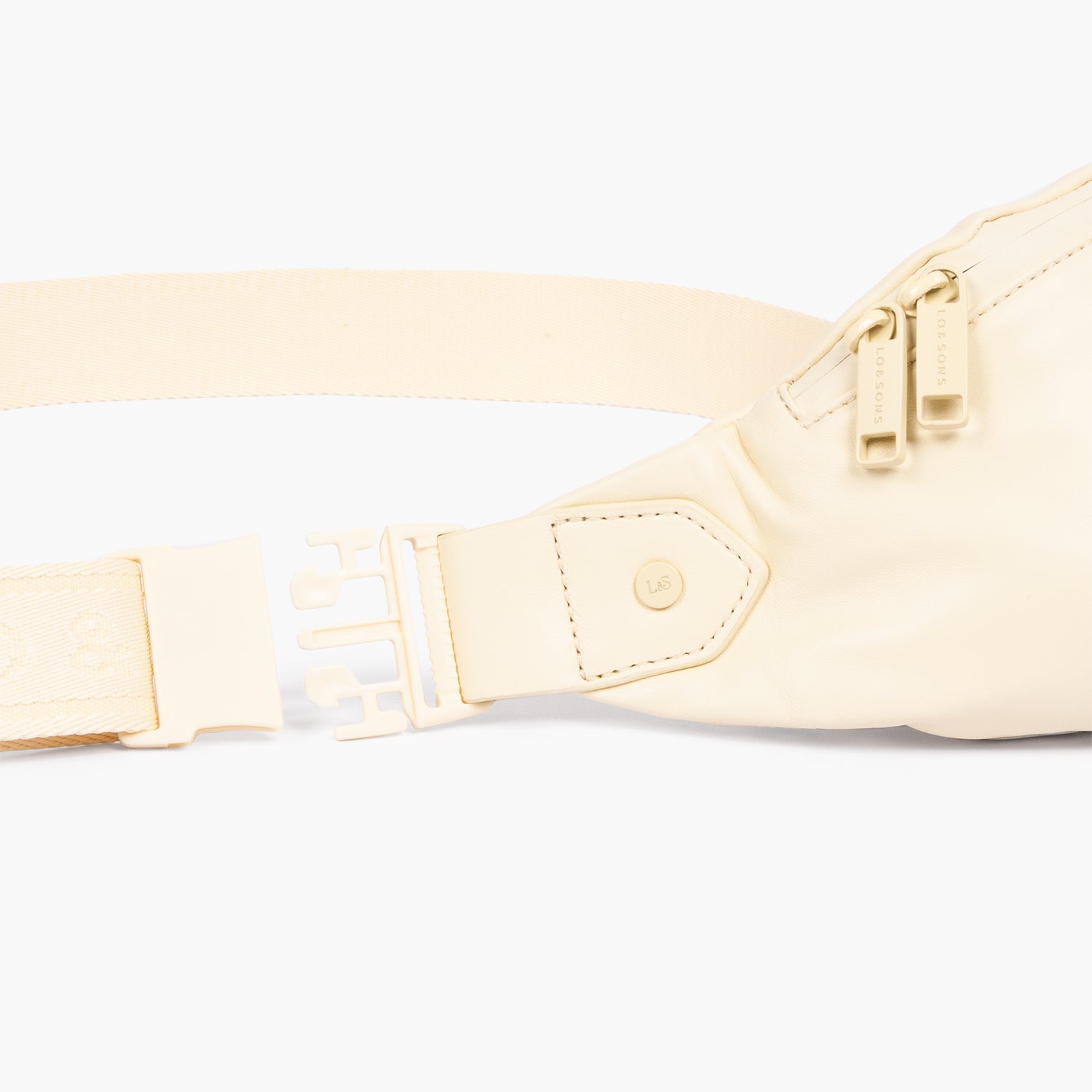 Bond - Sheepskin Leather - Ivory