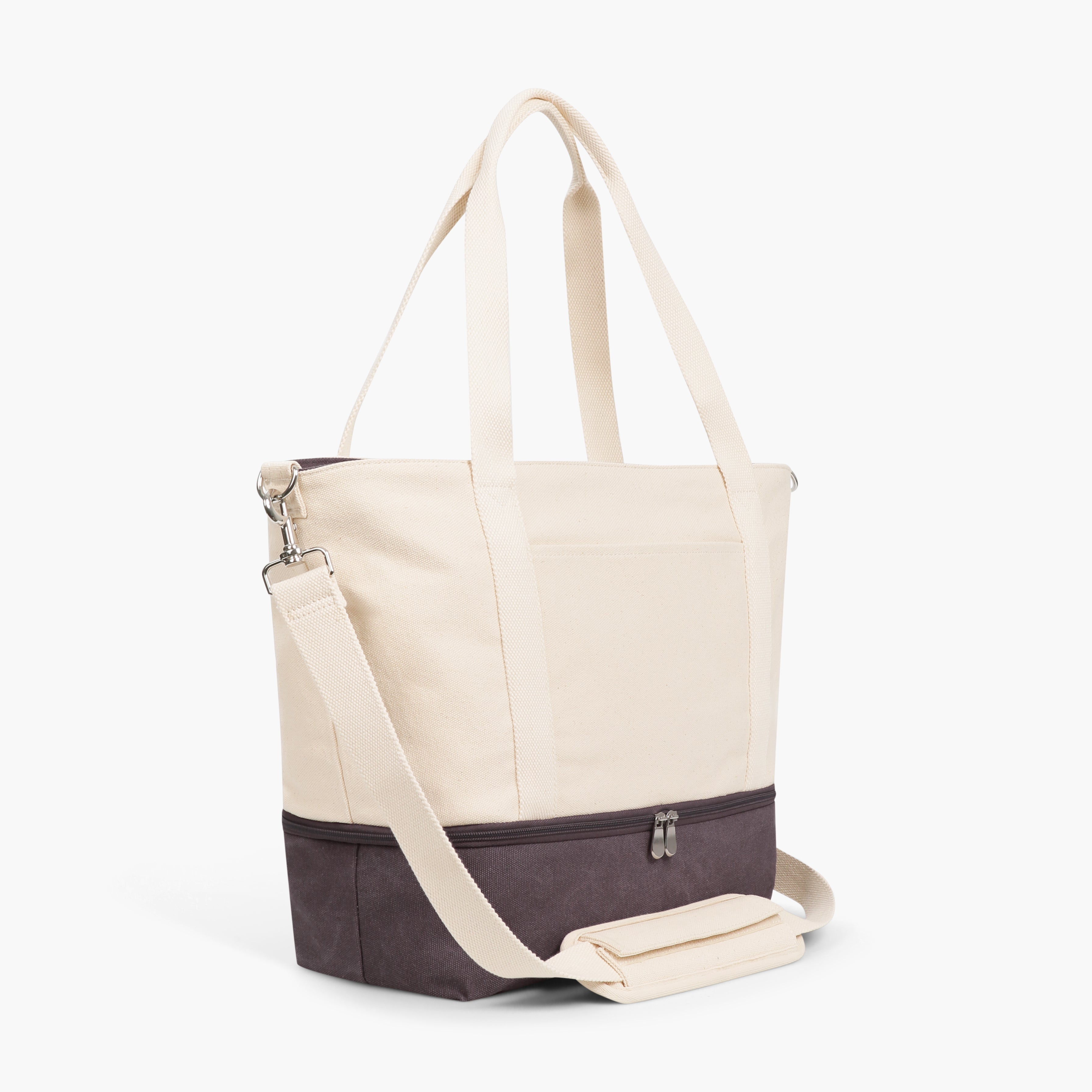 3/4 view of the Catalina Deluxe Tote in thistle colorblock 
