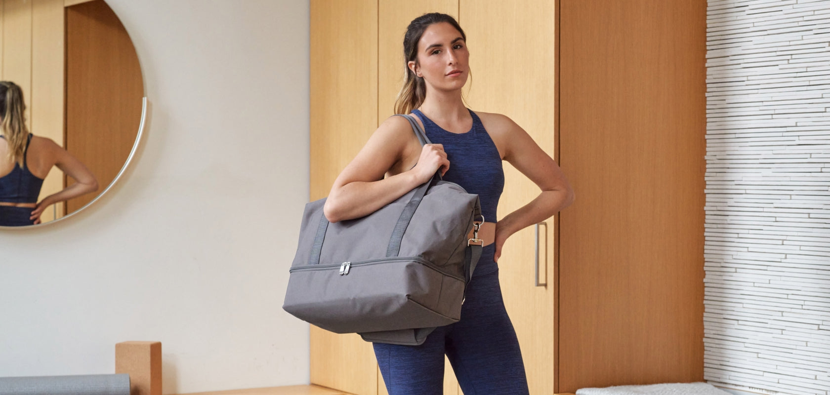 Catalina Deluxe Weekender Travel Bag - Navy Canvas | Lo & Sons
