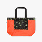 Lo and Sons Del Mar Packable Tote Large Leaf Print interior pouch full view