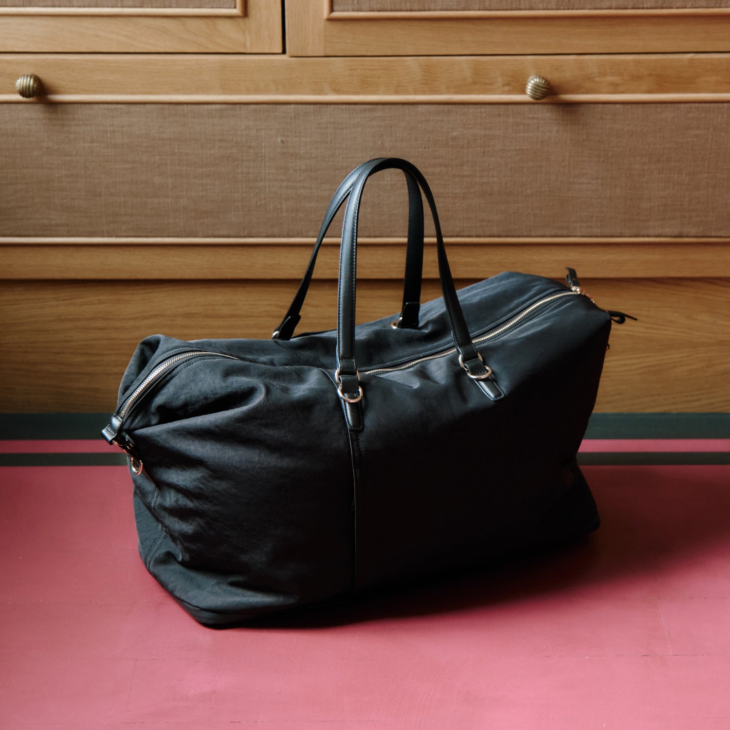 Sherborn Large - Recycled Nylon - Black / Gold / Camel