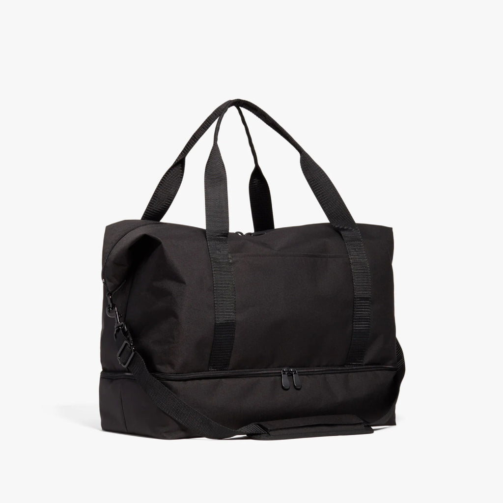 Lo & Sons Catalina Deluxe Small in black recycled poly