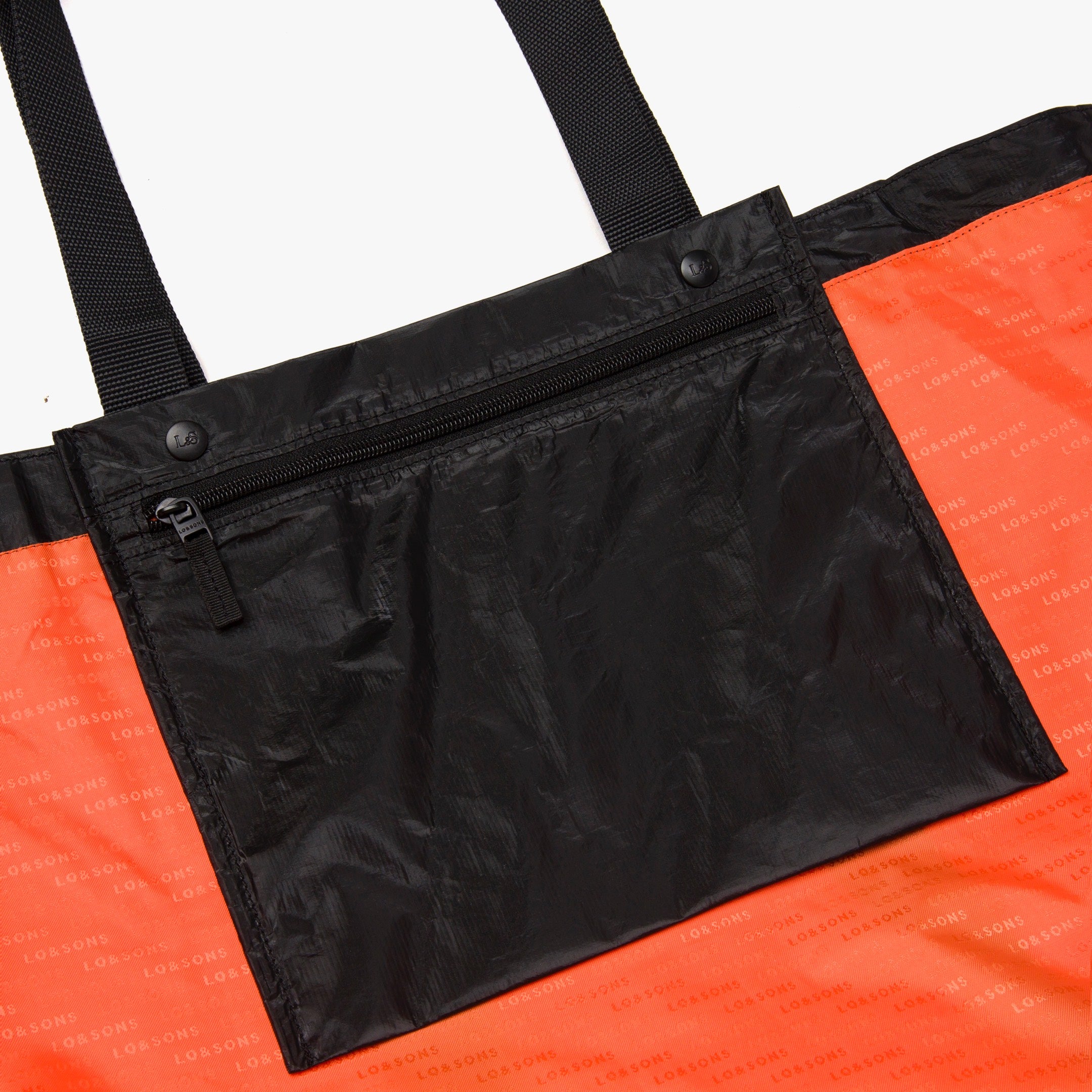 Interior pouch close up - The Del Mar Packable Tote Large - Black - Lo & Sons