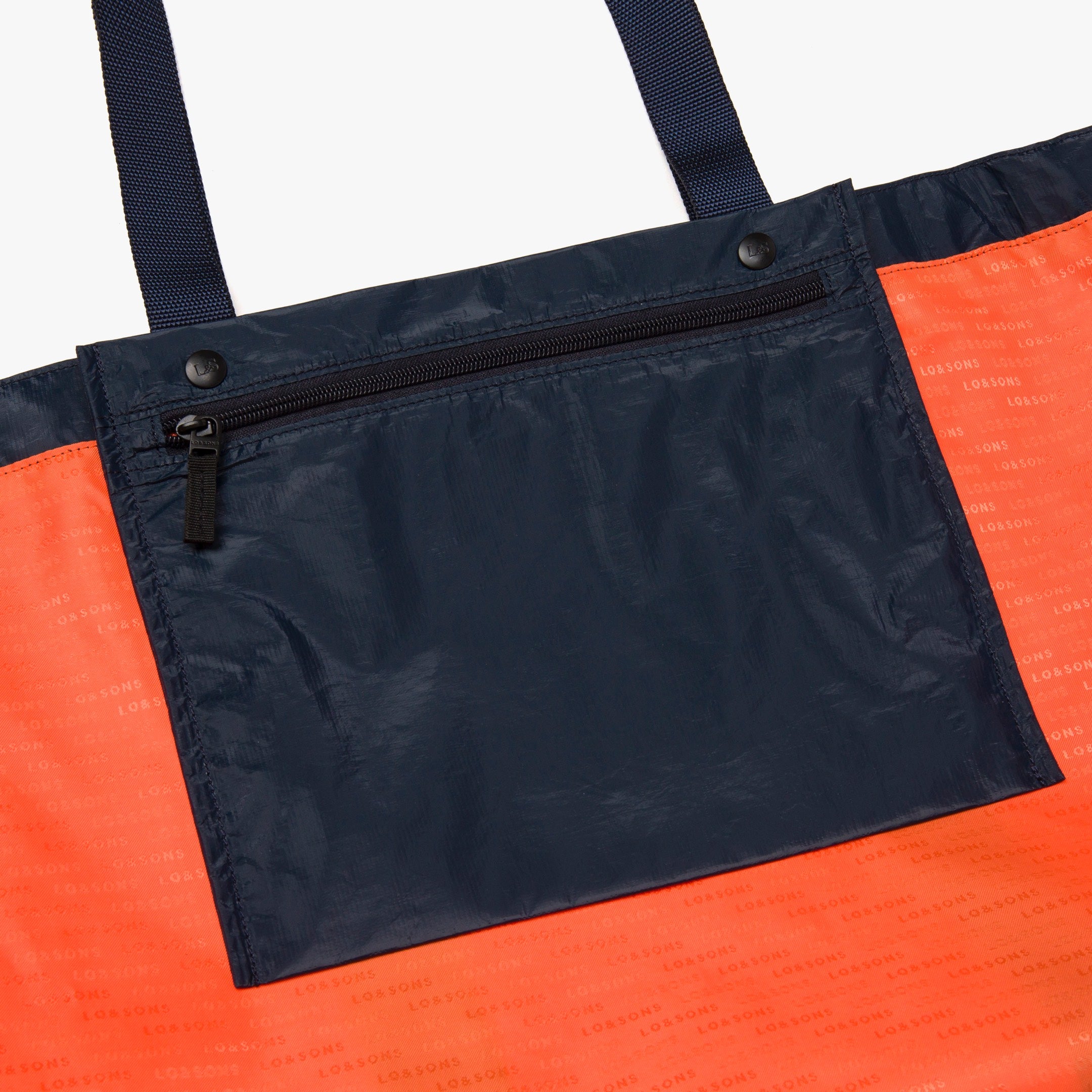 Interior pouch close up - The Del Mar Packable Tote Large - Navy - Lo & Sons