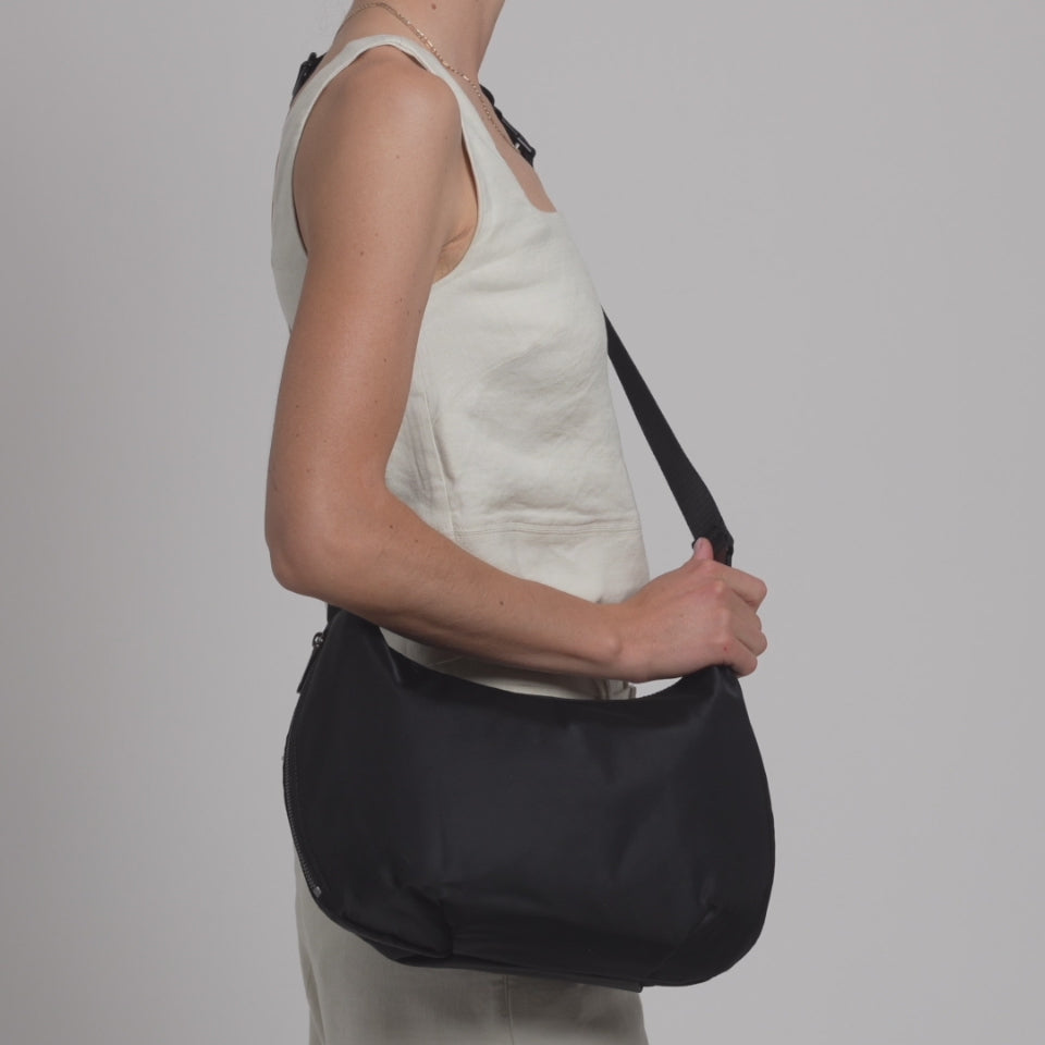 Aoyama 2 - Nylon - Black / Gold / Lavender