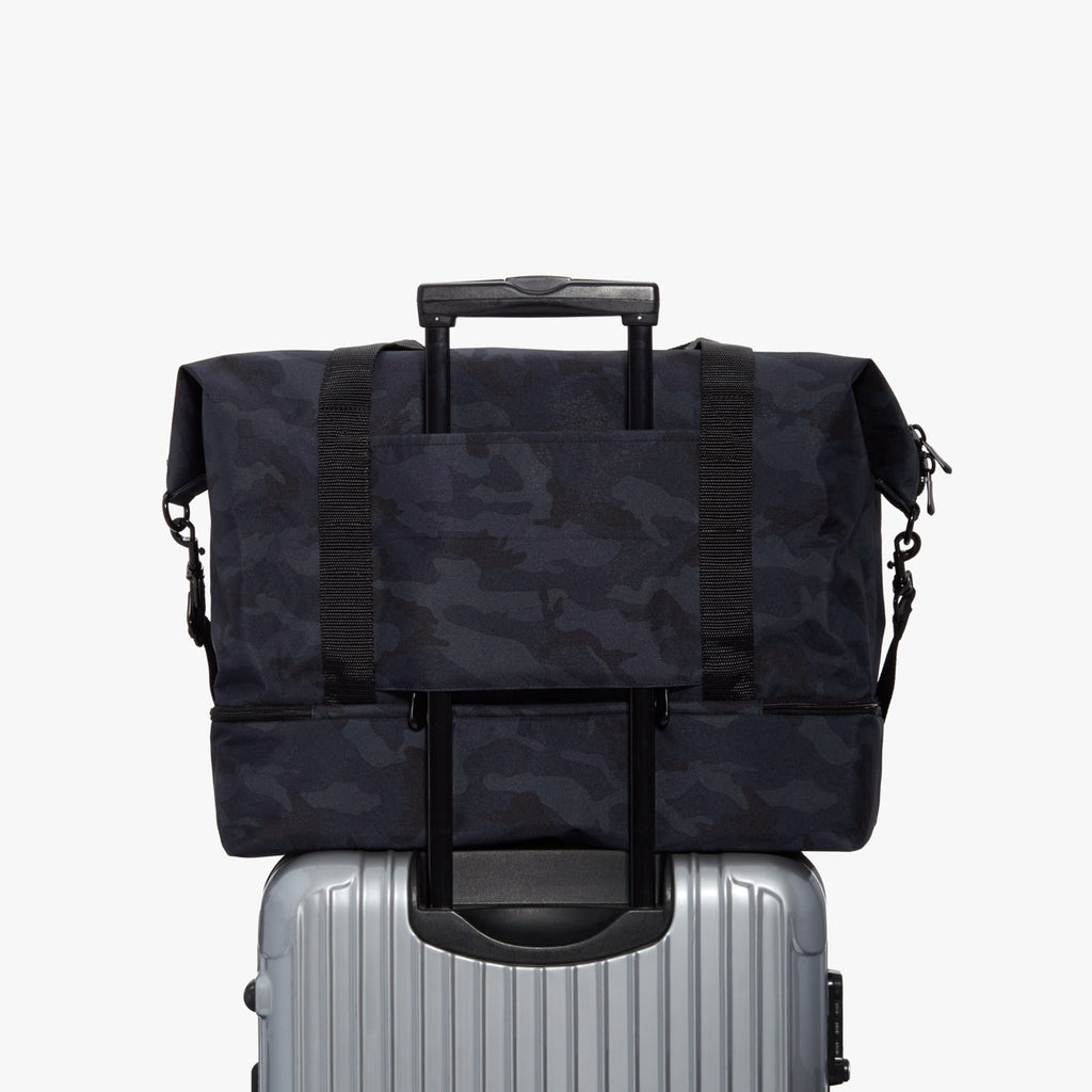 Luggage Sleeve - Catalina Deluxe - 600D Recycled Poly - Navy Camo - Weekender - Lo & Sons