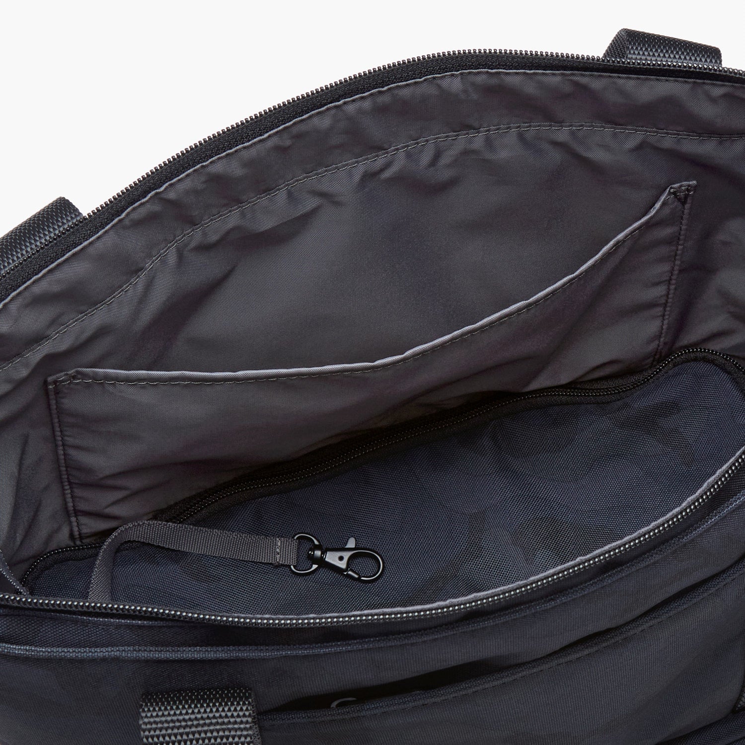 Interior Zipper Pocket - Catalina Day Tote - 600D Recycled Poly - Navy Camo - Tote - Lo & Sons