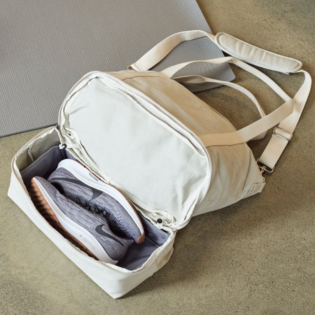 Bottom shoe compartment - The Catalina Deluxe Tote - Washed Canvas - Dove Grey - Tote - Lo & Sons