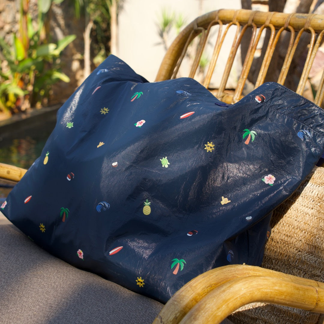 Bag near pool - The Del Mar Packable Tote Large - Navy Hawaii Emoji - Lo & Sons