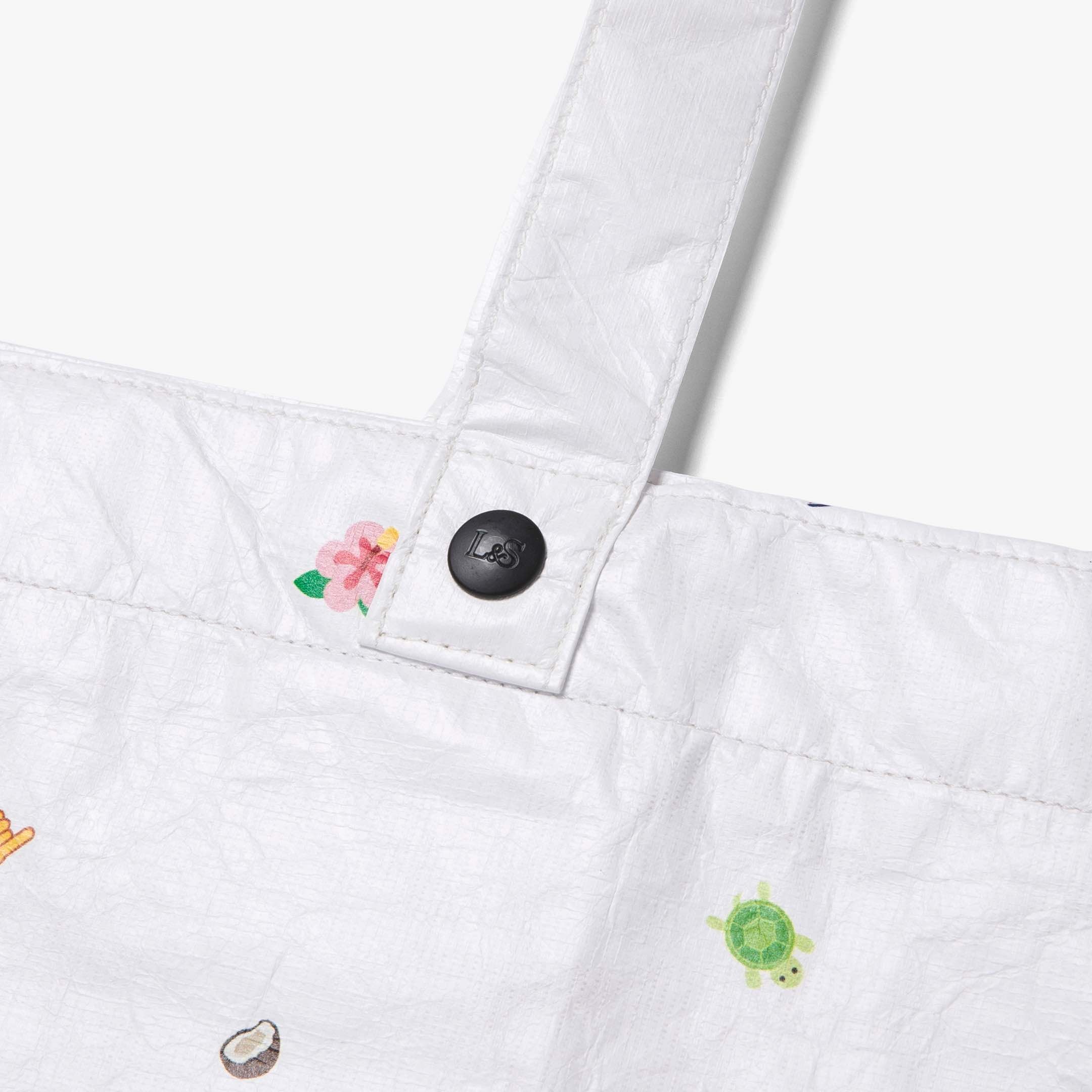 close up handle - The Del Mar Packable Tote Large - White Hawaii Emoji - Lo & Sons