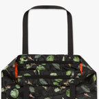 Lo and Sons Del Mar Packable Tote Small Leaf Print interior buttosn for pouches