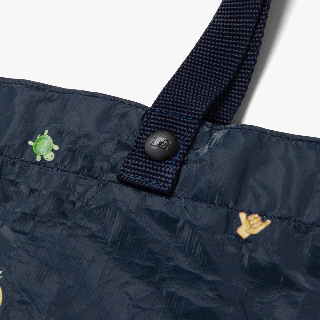 Handle close up  - The Del Mar Packable Tote Small - Navy Hawaii Emoji - Lo & Sons
