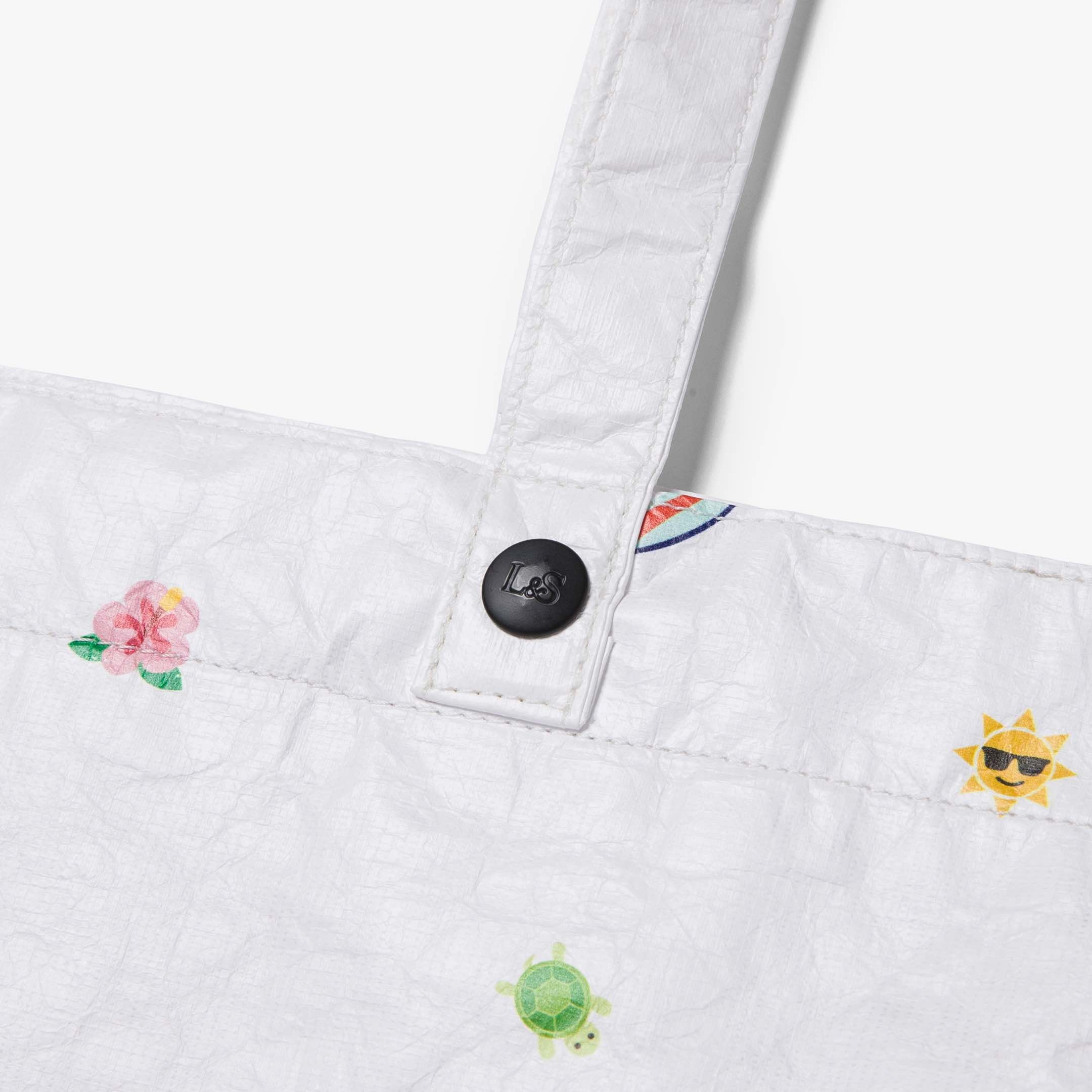 closeup handle - The Del Mar Packable Tote Small - White Hawaii Emoji - Lo & Sons