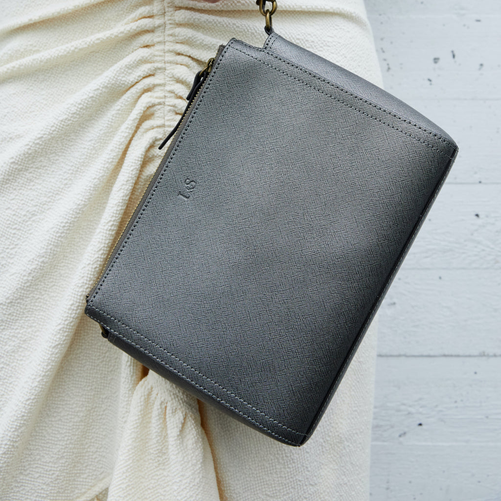 Side - The Pearl - Saffiano Leather - Graphite / Brass / Grey - Crossbody - Lo & Sons