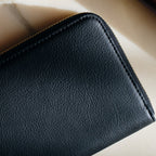 Material close up - Leather Wallet - Cactus Leather - Black / Gold / Camel - Small Accessory - Lo & Sons