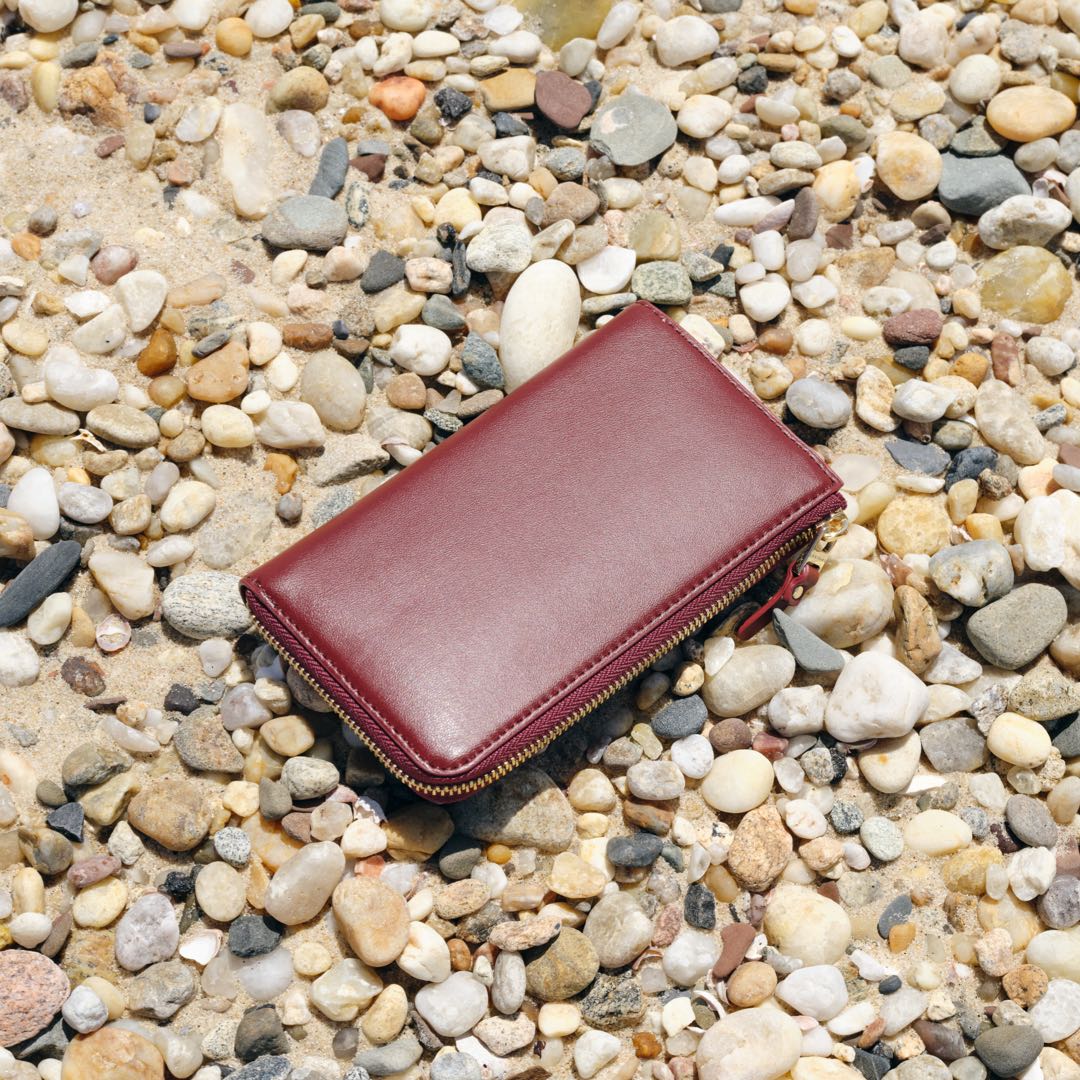 On rocks - Leather Wallet - Cactus Leather - Burgundy / Gold / Camel - Small Accessory - Lo & Sons