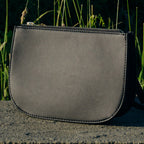 Material close up - Waverley 2 - Cactus Leather - Black / Gold / Camel - Crossbody Bag - Lo & Sons
