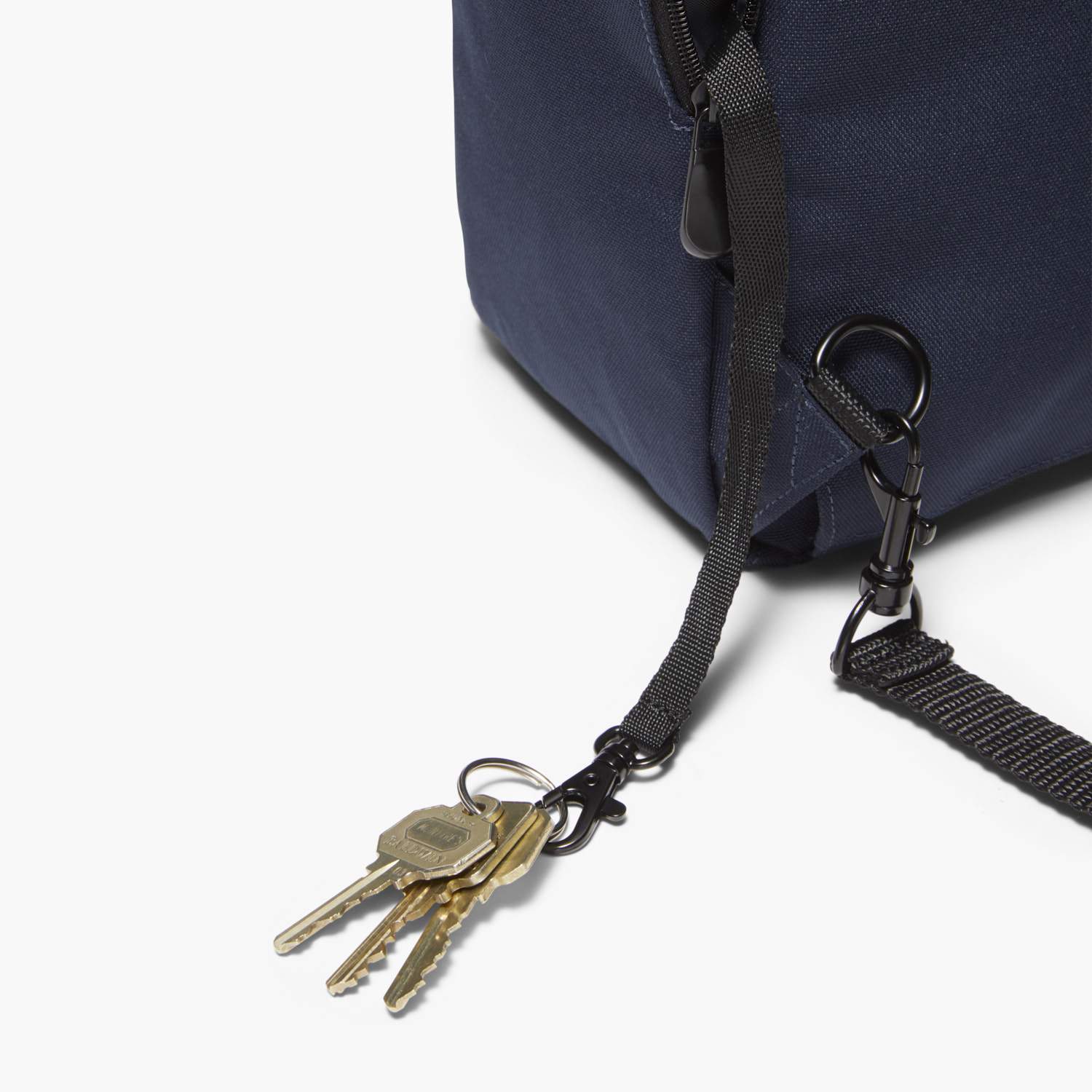Side Key Leash - Edgemont - 600D Recycled Poly - Navy - Backpack - Lo & Sons